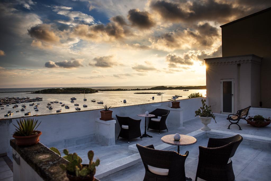 Hotel L'Angulus Ridet à Porto Cesareo Extérieur photo