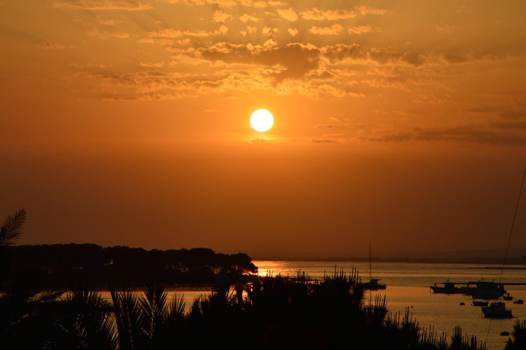 Hotel L'Angulus Ridet à Porto Cesareo Extérieur photo